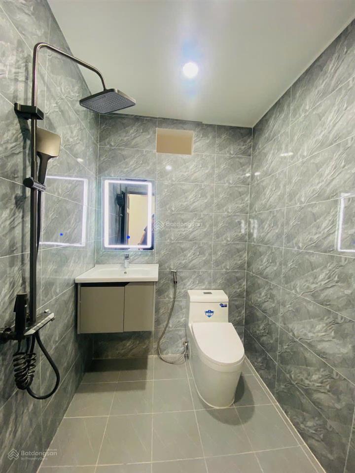 Bán nhà sổ riêng trung tâm nhà bè  1 trệt 2 lầu  4pn  full nội thất  giá chỉ 6.25 tỷ