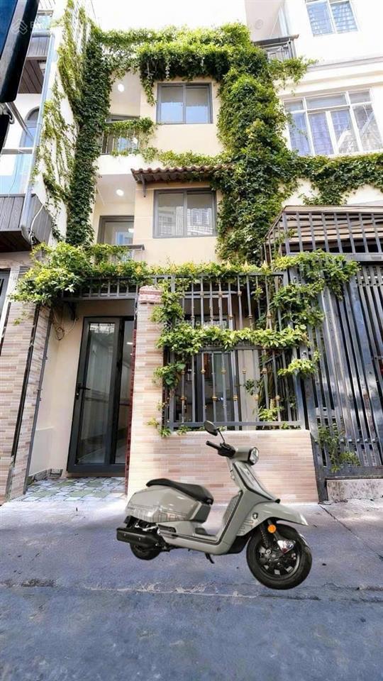 Hiếm  hoàng diệu q4  hẻm ô tô thông  29m2  4 tầng đúc  sát mặt tiền  không qh  chỉ 5.7 tỷ