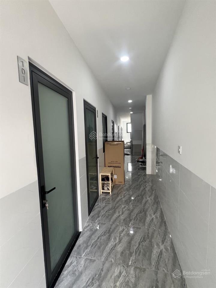 Mặt tiền bùi văn ba q7  4 tầng  180m2 ngang 5,3m  đang thuê 100tr/th  giá 25,9 tỷ