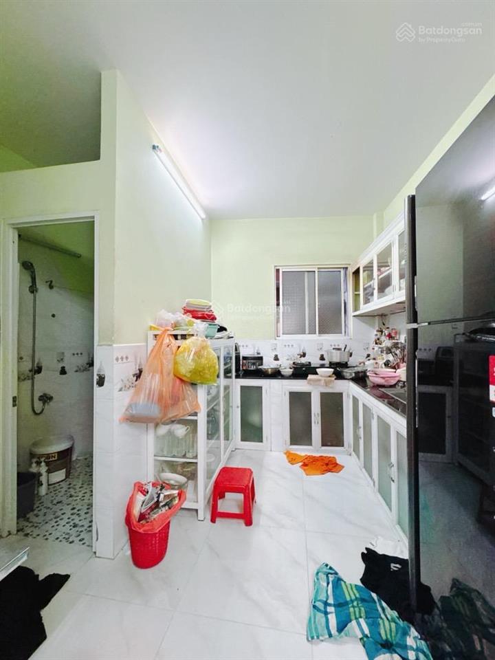 Hoàng diệu q4  hẻm 3m  53.2m2 ngang 5,45m  2 tầng đúc  không qh  6.2 tỷ