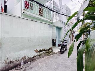 Hoàng diệu q4  hẻm 3m  53.2m2 ngang 5,45m  2 tầng đúc  không qh  5 tỷ hơn