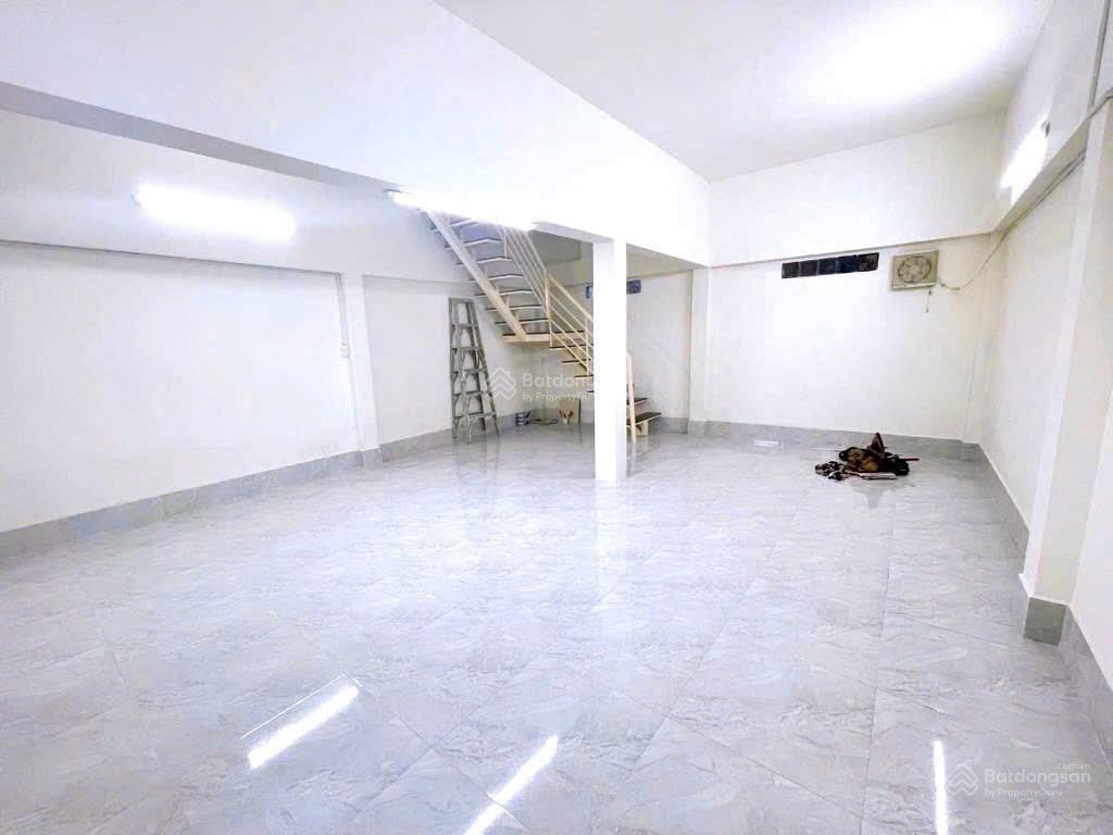 Khu vip  chi cục thuế q4  hẻm otô  48m2  ngang 6m  2 tầng đúc  không lộ giới  chỉ 6 tỷ nhỉnh