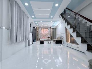 Nhà hoàng diệu q4 2 tầng 40m2 hẻm đẹp giá cực chất 5 tỷ