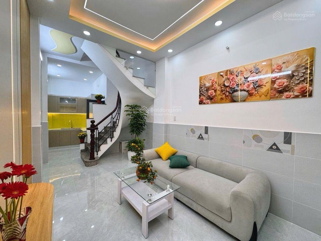 Nhà đẹp khánh hội q4  4 tầng  32m2  ko qh  full nt  chỉ 4 tỷ nhỉnh