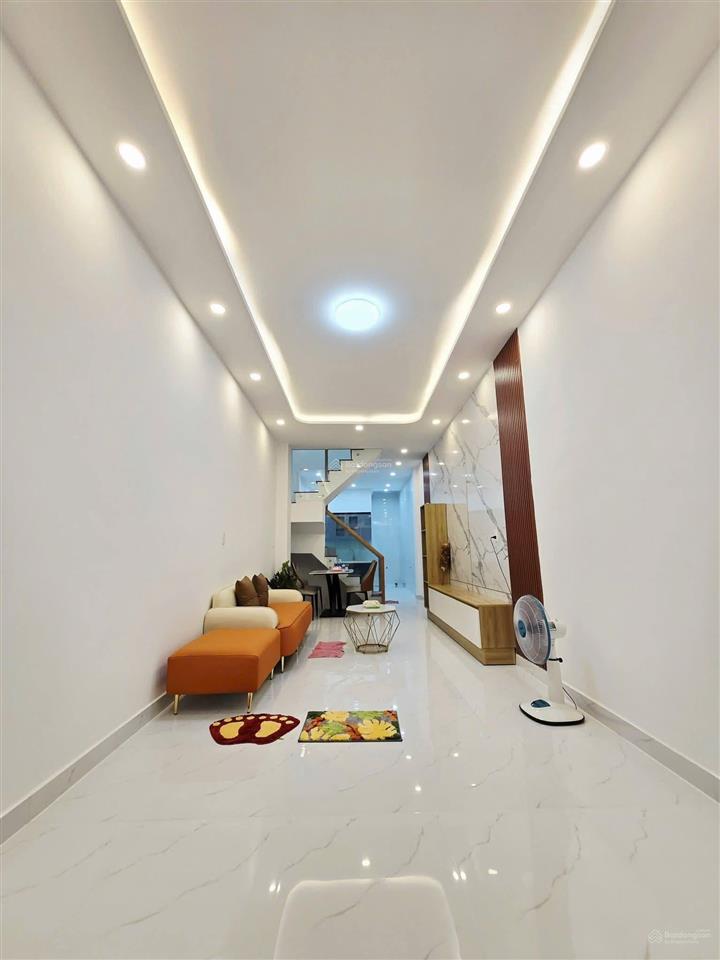 Nhà nguyễn khoái q4 sát hẻm otô 41m2 2 tầng đúc chỉ 4 tỷ nhỉnh