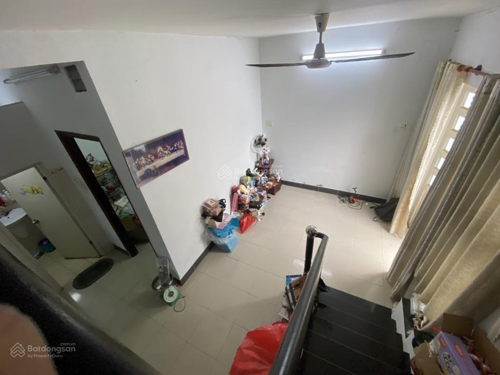 Nhà đẹp q7  2 mặt hẻm ôtô  55m2  2 tầng đúc  chỉ 5 tỷ 5