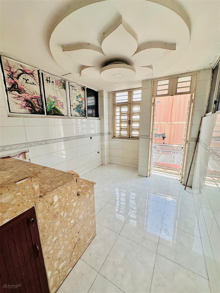 Nguyễn tất thành q4  hẻm otô  5 tầng đúc  26m2  không qh  chỉ 5 tỷ nhỉnh