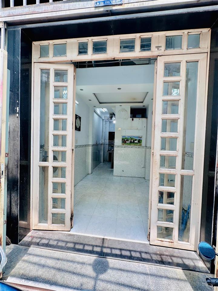 Nguyễn tất thành q4  hẻm otô  5 tầng đúc  26m2  không qh  chỉ 5 tỷ nhỉnh