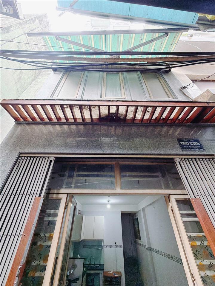 Nhà đẹp q4 5 tầng đúc 3x7m kdc hiện huữ  chỉ 3 tỷ nhỉnh