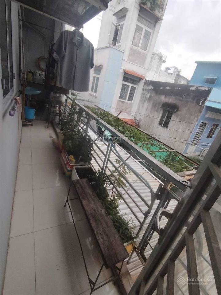 Nhà tôn thất thuyết q4  2 lầu  66m2 ngang 5,5m  hẻm 3m  chỉ 3 tỷ nhỉnh