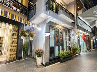 Nhà đẹp hoàng diệu q4 hẻm 4m 3x7m 2 tầng chỉ 4 tỷ nhỉnh