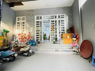 Nhà đẹp q7 135m2 ngang 7m hẻm 8m 3 tầng đúc  chỉ 12 tỷ nhỉnh