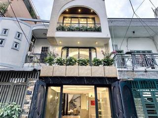 Khu vip q7 nguyễn thị thập hẻm 8m 60m2  4 tầng full nội thất chỉ 11 tỷ