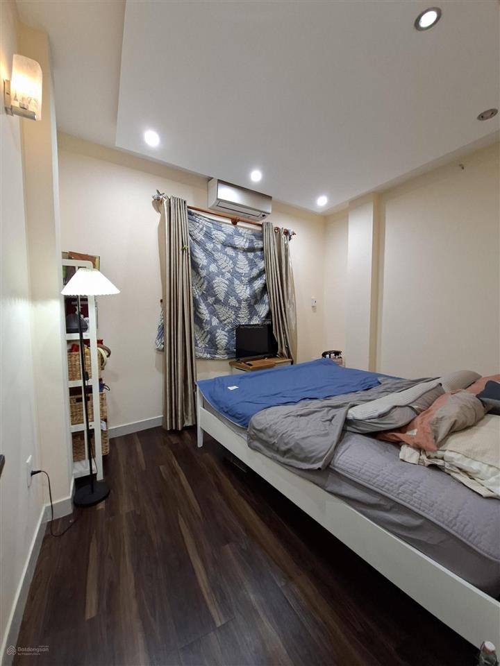 Hẻm ôtô q7  3 tầng 4x20m full nội thất  chỉ 6 tỷ nhỉnh