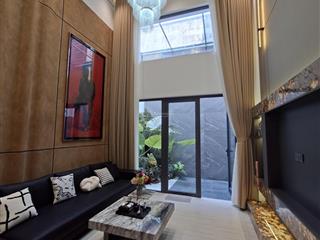Mặt tiền hẻm 8m phú thuận q7 4 tầng 75m2  thang máy nội thất luxury