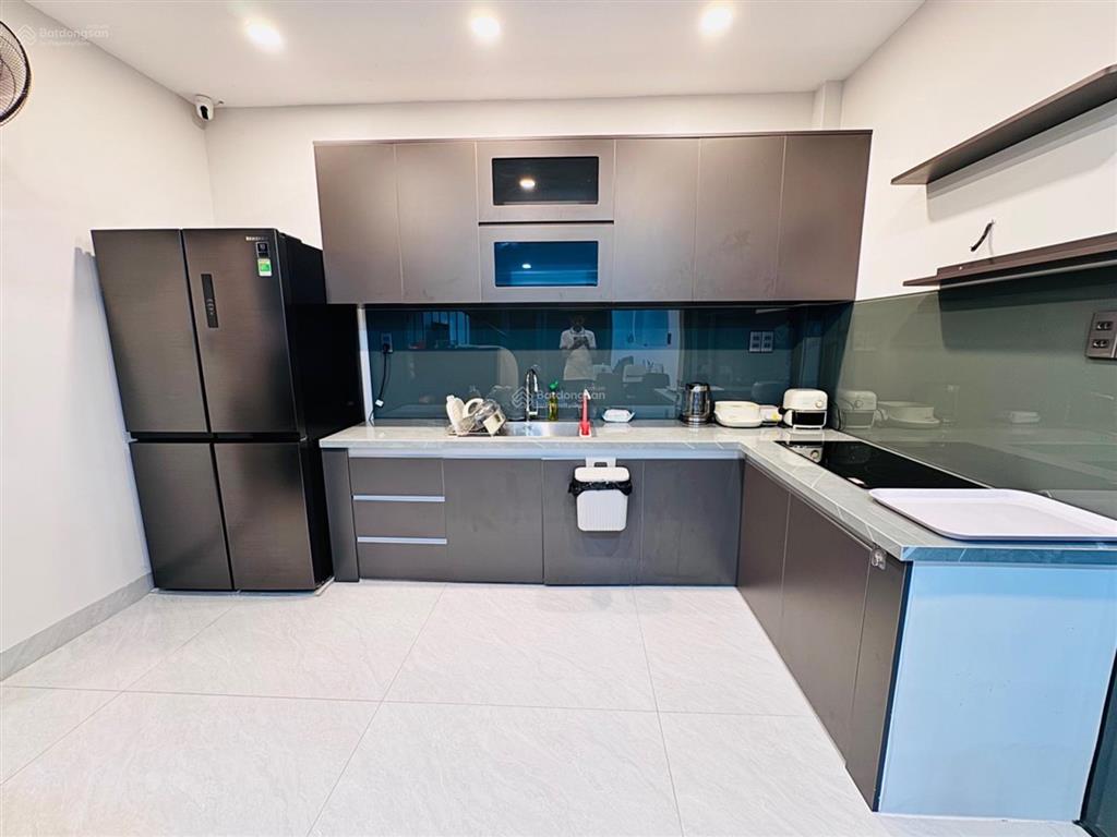 Siêu phẩm căn góc q4  hẻm 5m  43m2  2 lầu đúc  kdc hiện hữu