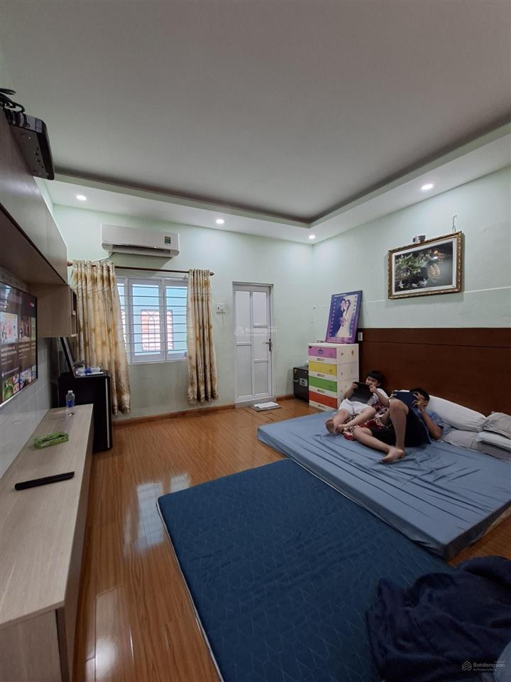 Nhà huỳnh tấn phát q7  khu nam long, sát mặt tiền  4x13m  3 tầng  kdc hiện hữu