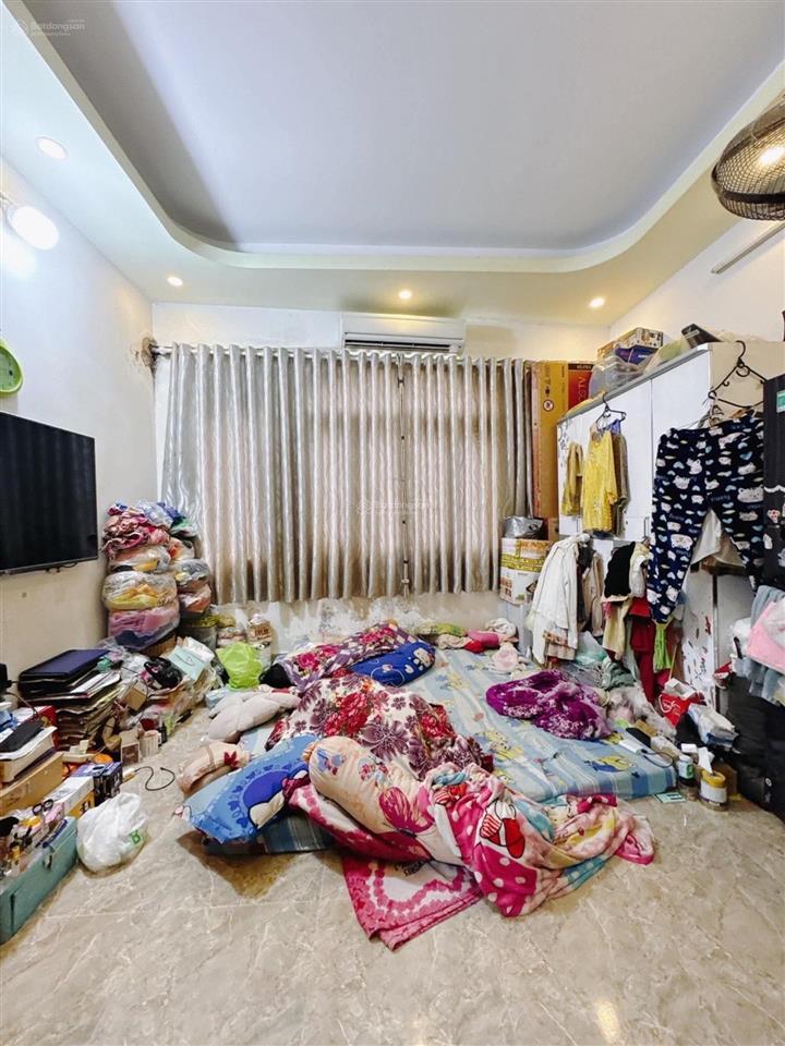 Cách mặt tiền khánh hội 30m  4 tầng đúc  36m2  hoàn công  kdc hiện hữu