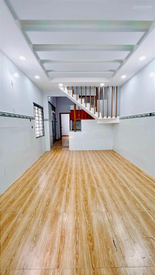 Khánh hội q4  sát mặt tiền  45m²  hẻm 4m  2 tầng  chỉ 4 tỷ nhỉnh