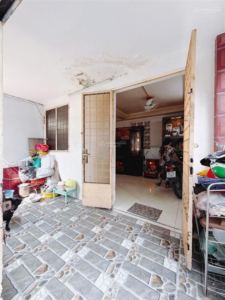 Tôn thất thuyết q4, 55m2, 2 lầu đúc, kdc hiện hữu, chỉ 4 tỷ nhỉnh