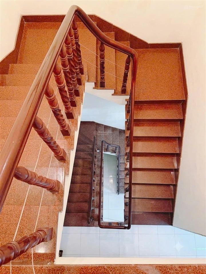 Hẻm ôtô ngủ nhà q7  khu nam long  83m2  3 tầng đúc  ko lộ giới chỉ 9 tỷ 8