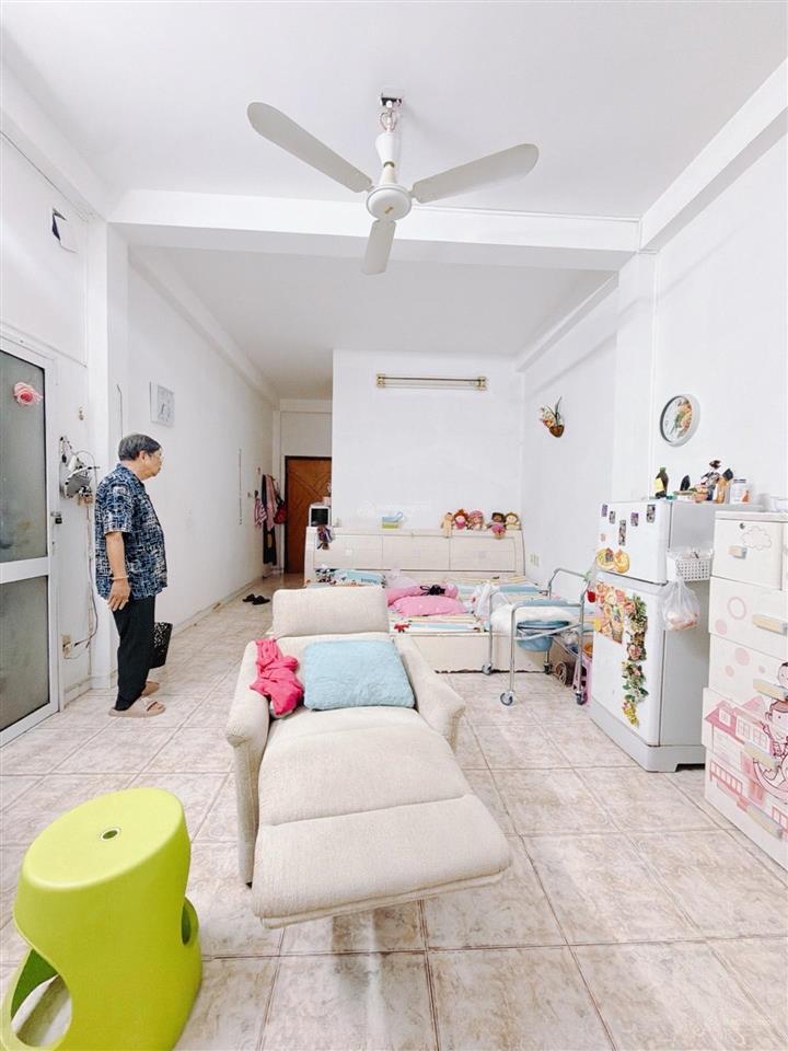Mặt tiền đường số 45 quận 4  72m2  4x18m  4 tầng đúc  1 đời chủ