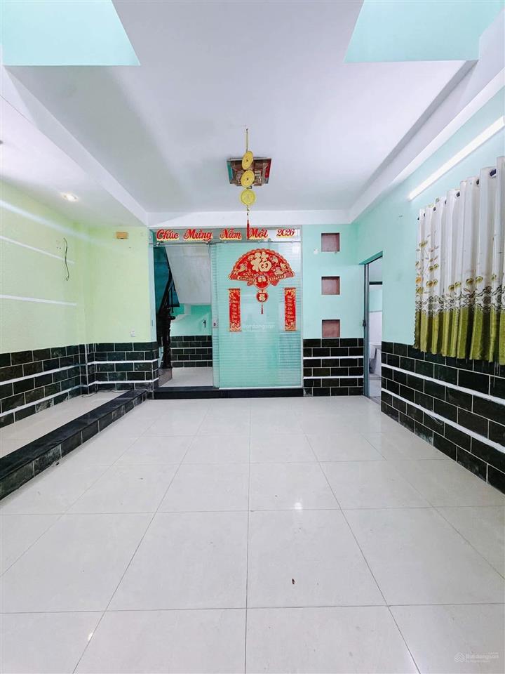 Tôn đản q4  5 tầng đúc  50m2 ngang 5,8m  hoàn công  chỉ 3 tỷ nhỉnh