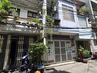 Mặt tiền đường số q4  2 lầu  4x10m  1 đời chủ  chỉ 9 tỷ nhỉnh
