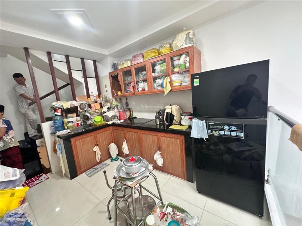 Xóm chiếu q4  5 lầu đúc  26m2  hoàn công  chỉ 3 tỷ nhỉnh