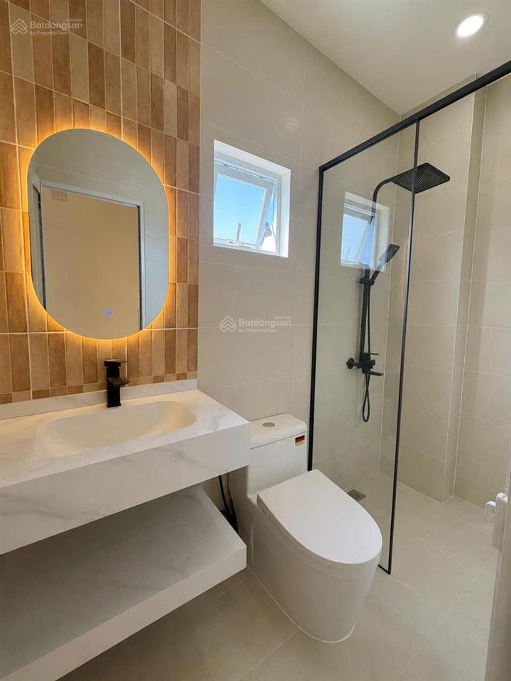 Hoàng diệu  q4  4 lầu  32,8m2  kdc hiện hữu  chỉ 5,59 tỷ
