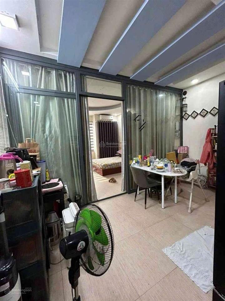 Hiếm  mặt tiền lâm văn bền q7  5x20  4 tầng  hoàn công  chỉ 19.9 tỷ
