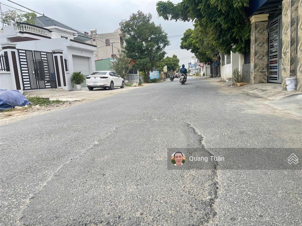Bán lô đất siêu đẹp mặt đường chợ bứa