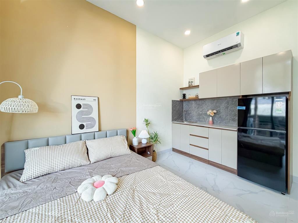 Căn hộ ban công mới thành thái q10 rộng 45m2
