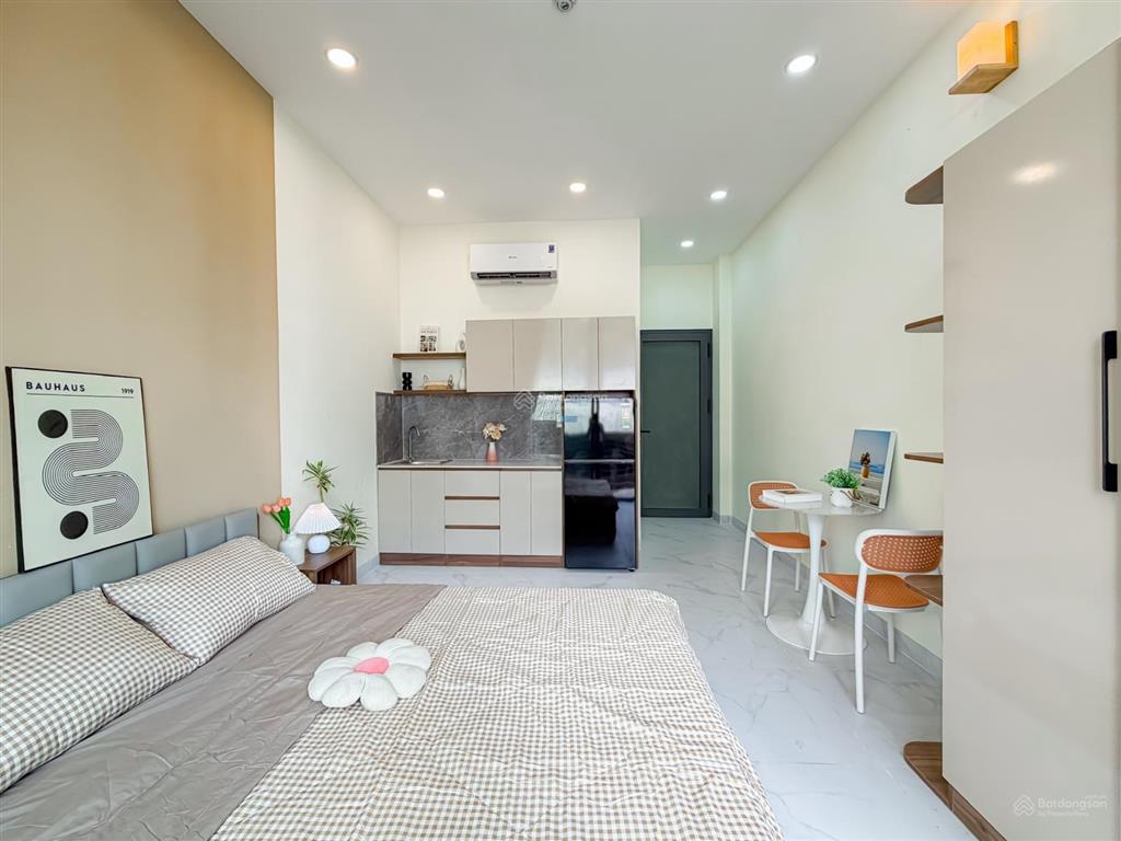 Căn hộ ban công mới thành thái q10 rộng 45m2