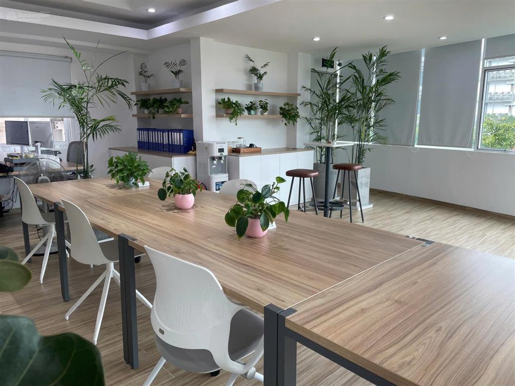 Cho thuê văn phòng nội thất cơ bản 220m2 tòa nhà nam anh building, thảo điền, quận 2