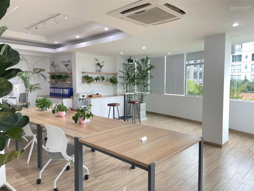Cho thuê văn phòng nội thất cơ bản 220m2 tòa nhà nam anh building, thảo điền, quận 2