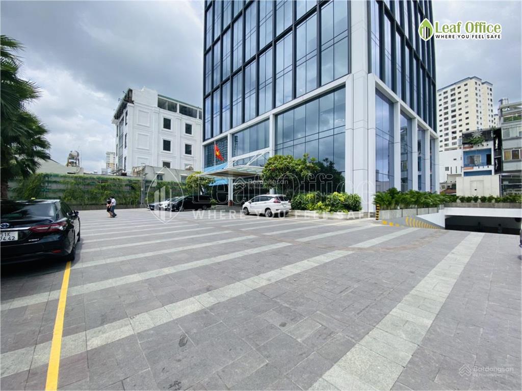 Cho thuê văn phòng tòa nhà ap tower điện biên phủ, bình thạnh sàn vuông vắn, 3 phút qua quận 1