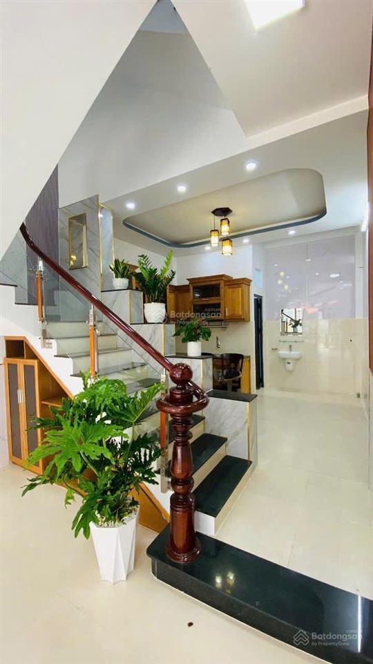 Siêu phẩm 4tsát tân kỳ tân quýhẻm xt thông5 tỷ