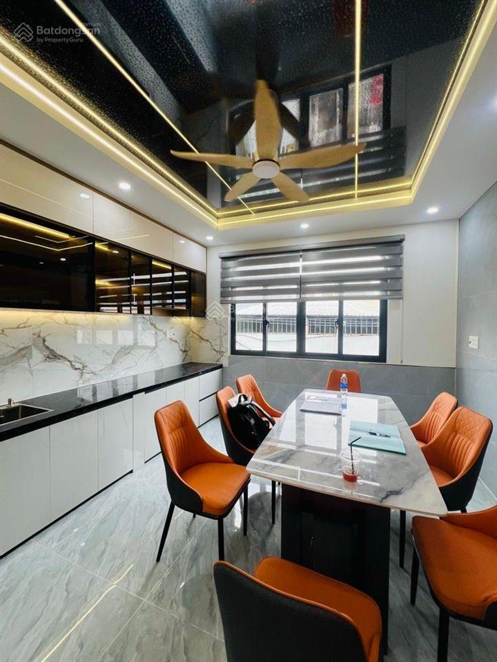Ngay chợ bình trị đông, ngã 4 bốn xã, sát tên lửa, 7 tỷ nhỉnh, hẻm 7m thông, shr