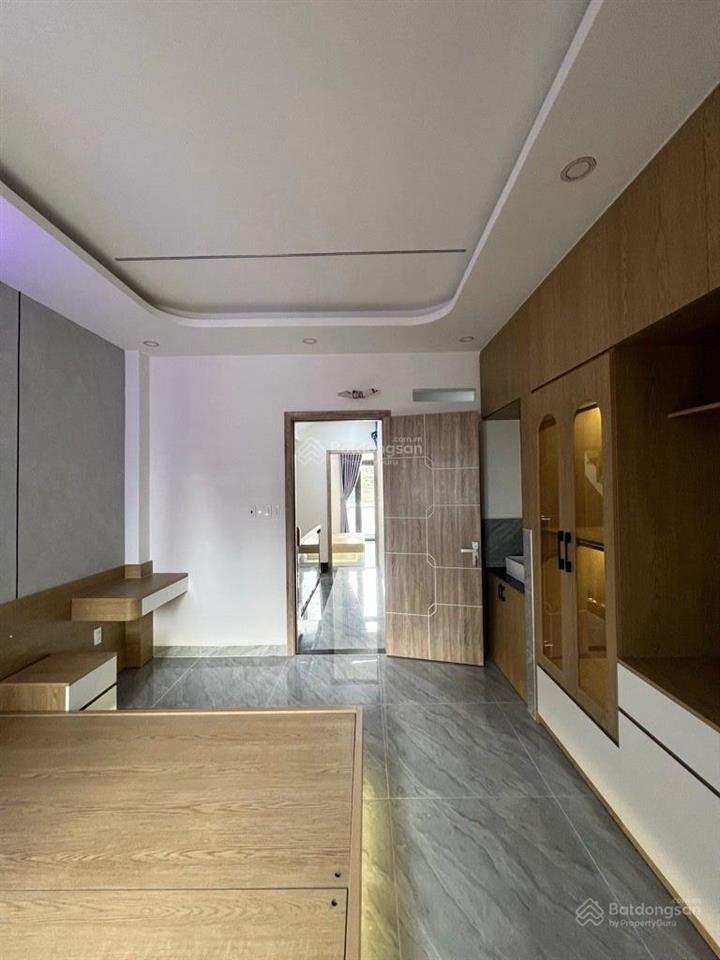 Ngay chợ bình trị đông, ngã 4 bốn xã, sát tên lửa, 7 tỷ nhỉnh, hẻm 7m thông, shr