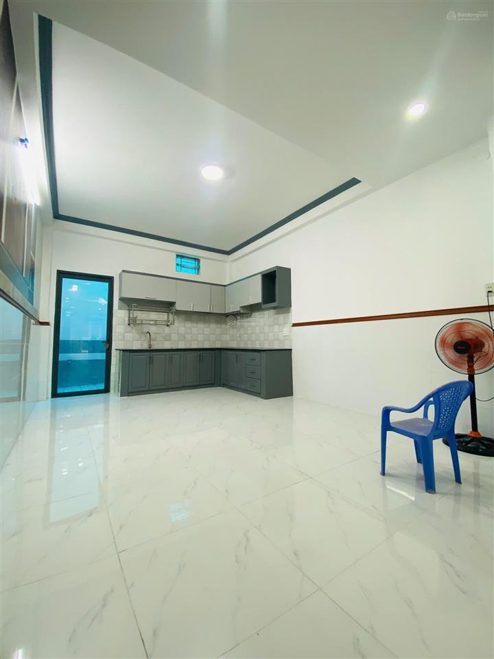 Chỉ 5.1 tỷ nhà phường bình tân 4x16m,4pn,sổ riêng