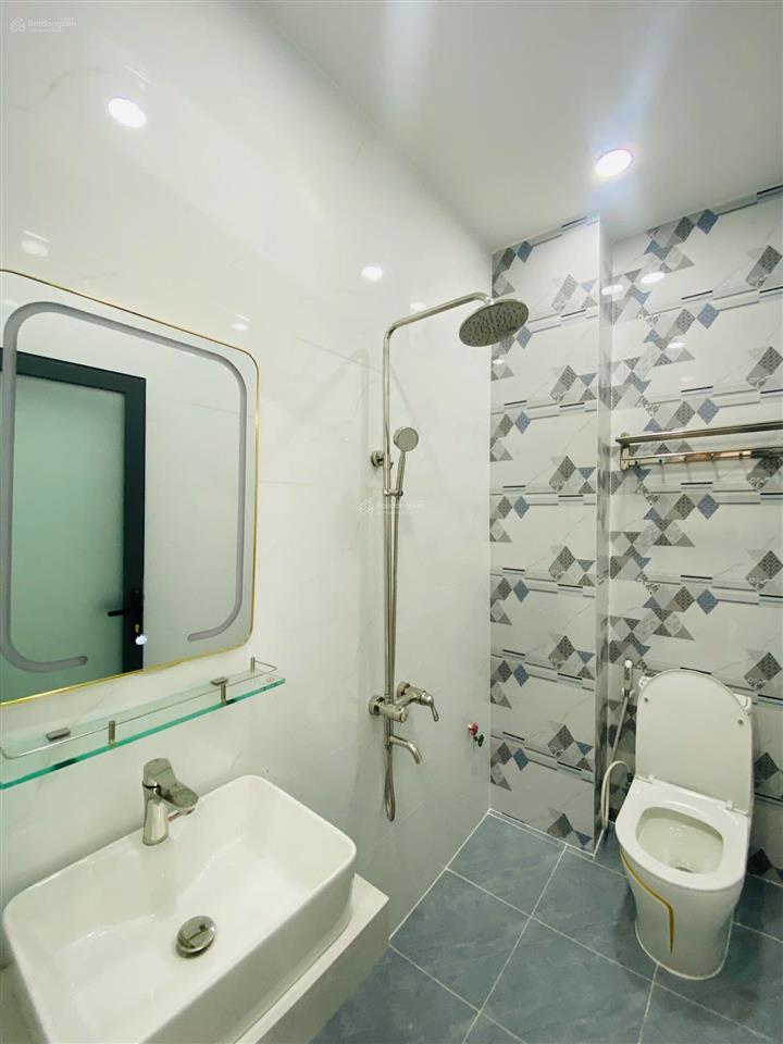 7. x tỷ khu phân lô cạnh tên lửa, 4x18m, thang máy, shr ko lộ giới