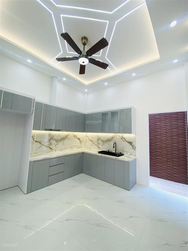 Chỉ 5.x tỷ, nhà trung tâm bình tân oto ngủ nhà, 65m2