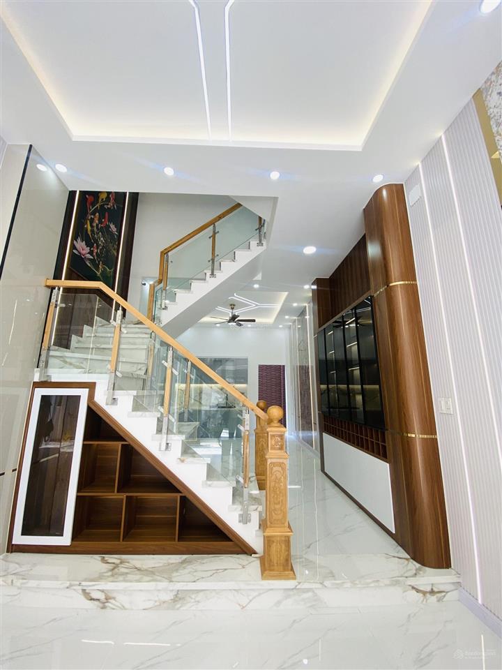Chỉ 5.x tỷ, nhà trung tâm bình tân oto ngủ nhà, 65m2