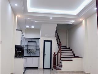 Siêu phẩm cầu giấy!nhà doãn kế thiện,hồ tùng mậu 35m2x5t full đồ,đang cho thuê,oto vf3 đỗ cửa 8,3tỷ