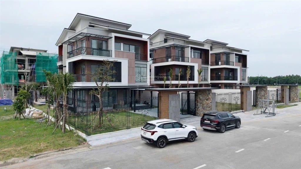 Biệt thự đơn lâp ven sông cơ hội đầu tư đỉnh caopháp lý minh bạch cách trung tâm hà nội 12km