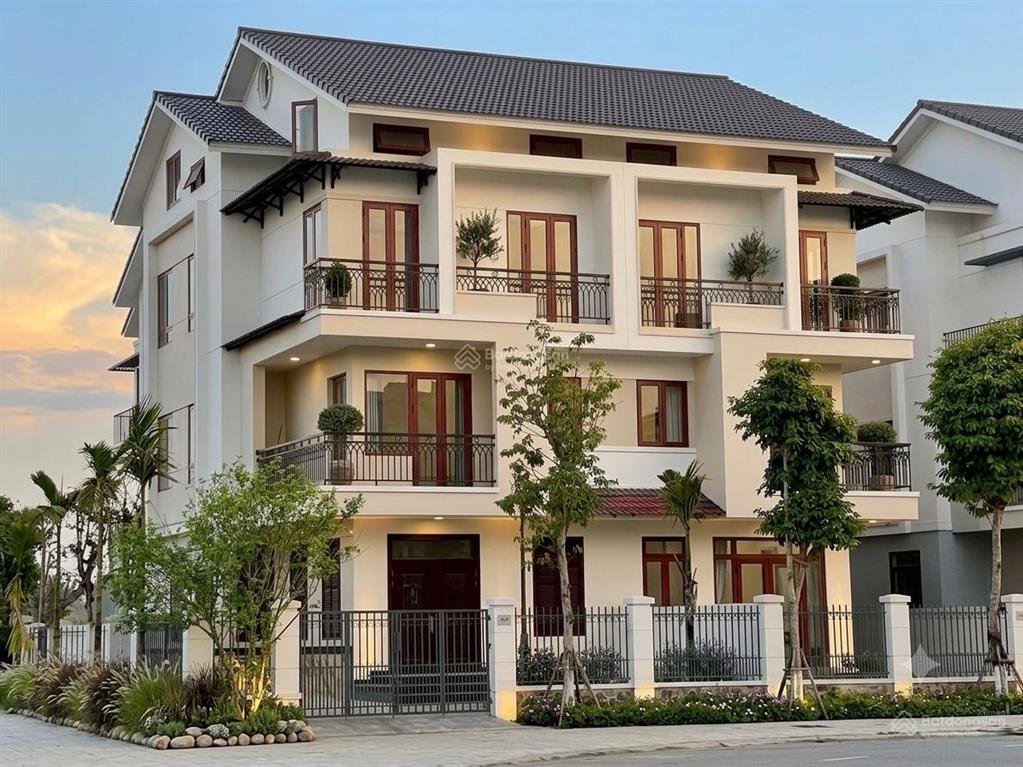 Mùng 1 sớm mai chủ giảm giá siêu sốc! biệt thự song lập 180m² từ 12,x tỷ chỉ còn 11,x tỷ