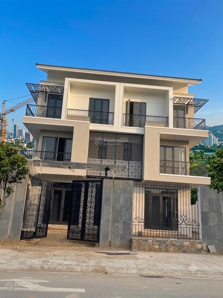 Mùng 1 sớm mai chủ giảm giá siêu sốc! biệt thự song lập 180m² từ 12,x tỷ chỉ còn 11,x tỷ