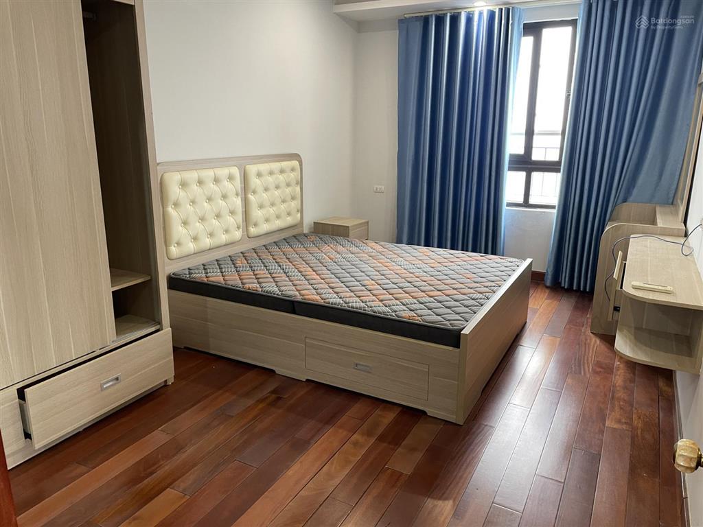 Chinh chủ cho thuê chcc 4pn, 3wc, 180m2 tại liễu giai tower, 28 triệu, ba đình.  0919 863 ***