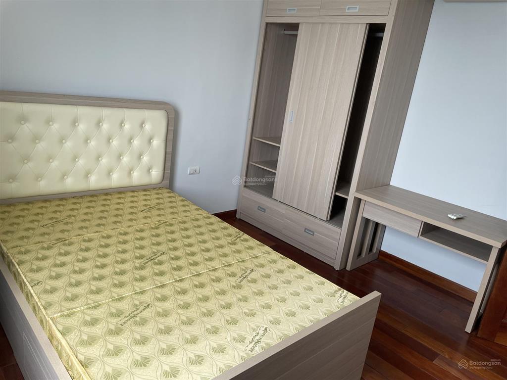 Chinh chủ cho thuê chcc 4pn, 3wc, 180m2 tại liễu giai tower, 28 triệu, ba đình.  0919 863 ***